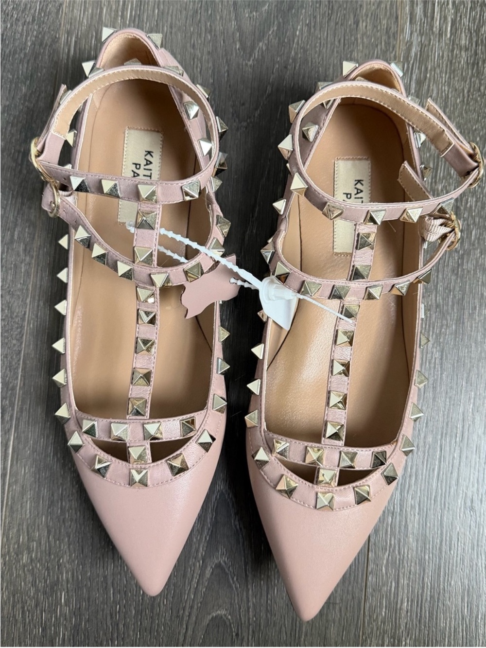 Kaitlyn Pan Rockstud Pink Leather Pointed Ballet Flats Women Size 7.5 Y2K